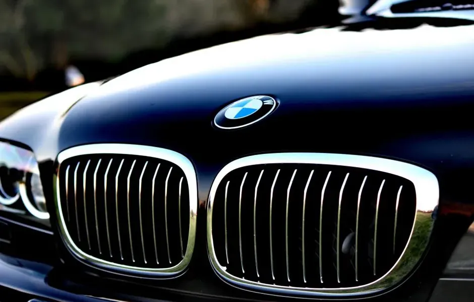 BMW windshield repair & replacement in Atlanta, GA