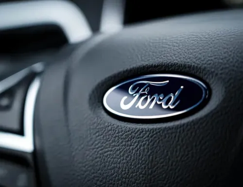 Ford Fusion windshield repair & replacement in Atlanta, GA