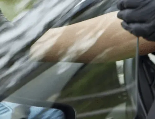 The Auto Glass Replacement Process: What Atlanta Drivers Should Expect