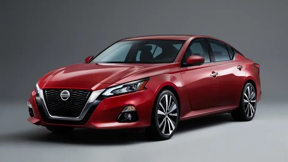 Nissan Altima windshield repair & replacement in Atlanta, GA