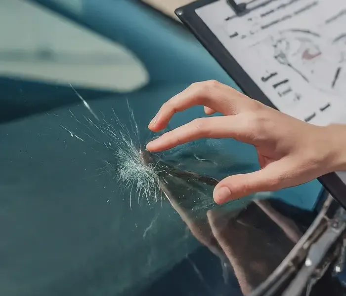 Windshield Repair vs Replacement: How to Know Which One You Need