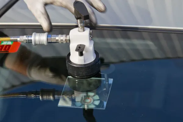 Auto Glass & Windshield Service in Decatur, GA