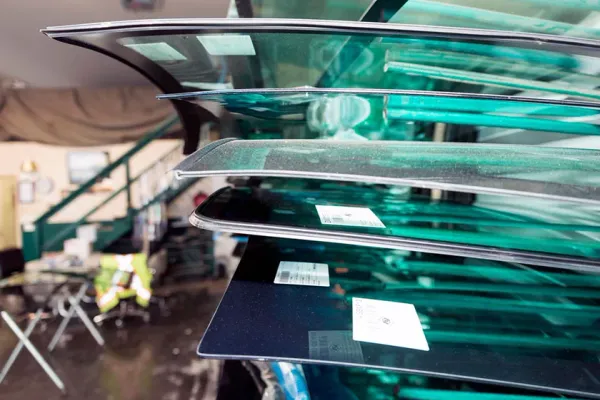 More Than 1,000 Windshields In Stock