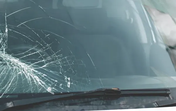 Windshield Chip Repair in Brookhaven