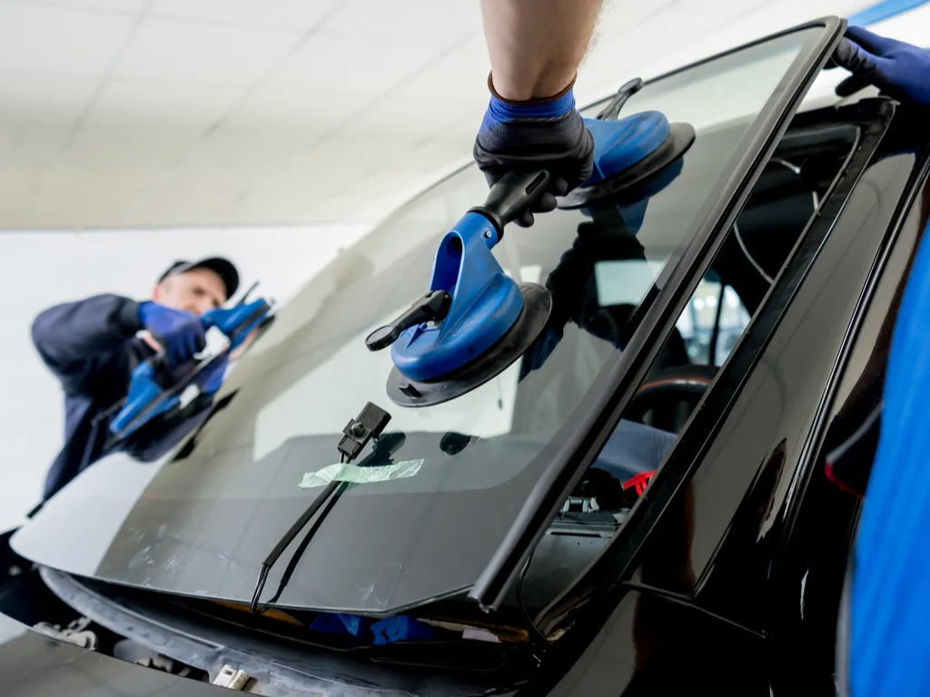 How to Identify Windshield Damage: Chips, Cracks, and When to Act